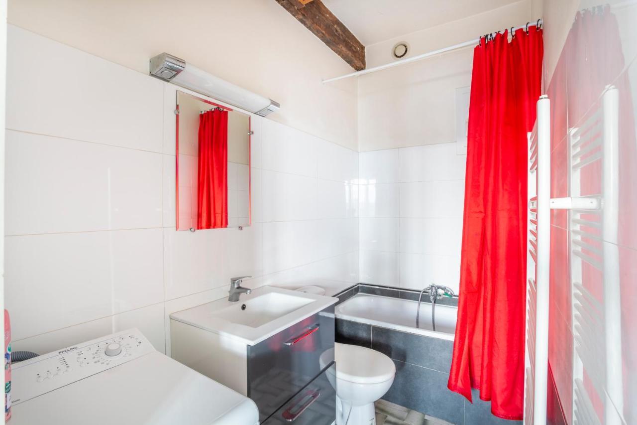 Hostel Ambassade Bretonne Vieux-Port Marseille Eksteriør billede
